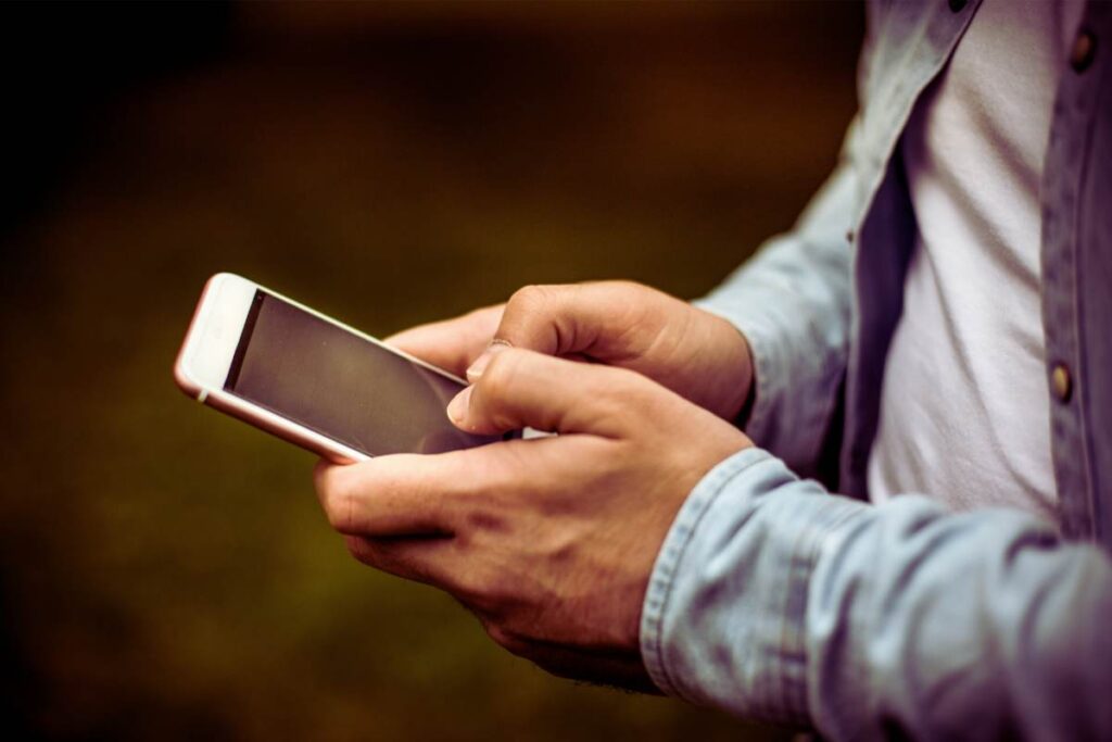 Cellulare troppo lento? 3 errori che fai senza saperlo