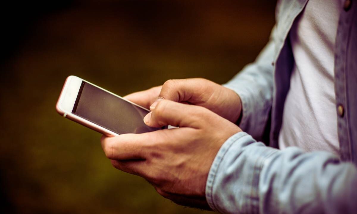 Cellulare troppo lento? 3 errori che fai senza saperlo
