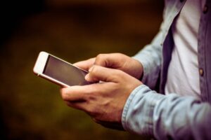 Cellulare troppo lento? 3 errori che fai senza saperlo
